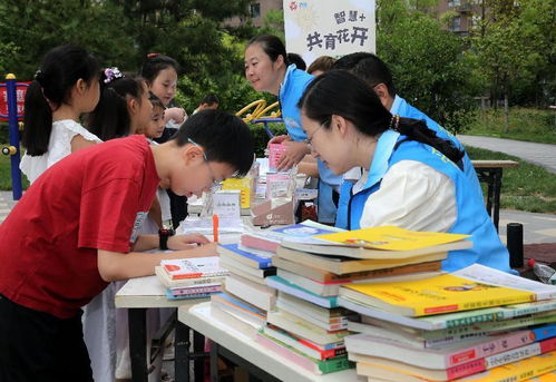 智慧漂流傳書香，共育花開助成長——碑林區(qū)婦聯(lián)家庭服務(wù)活動(dòng)紀(jì)實(shí)